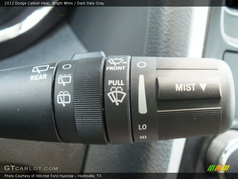 Bright White / Dark Slate Gray 2011 Dodge Caliber Heat