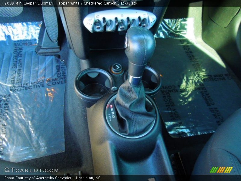 Pepper White / Checkered Carbon Black/Black 2009 Mini Cooper Clubman