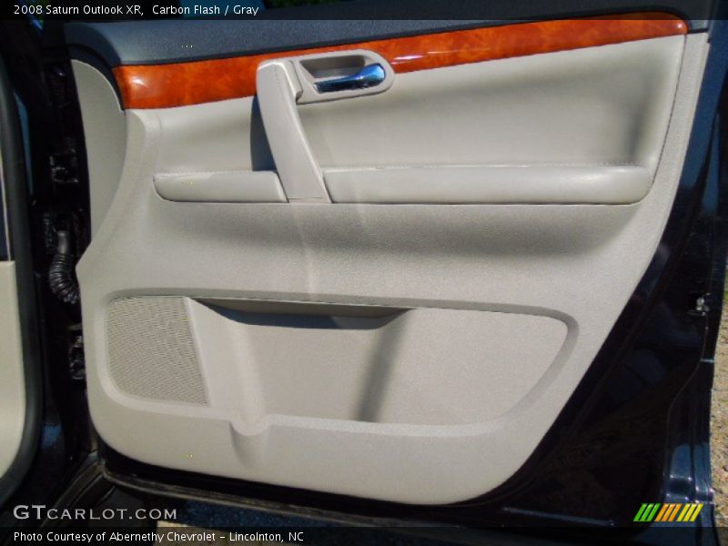 Carbon Flash / Gray 2008 Saturn Outlook XR