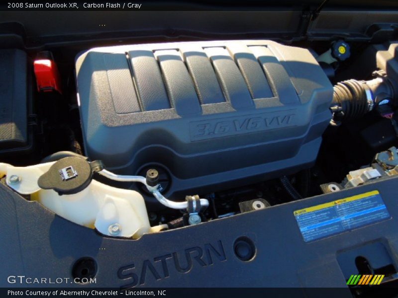 Carbon Flash / Gray 2008 Saturn Outlook XR