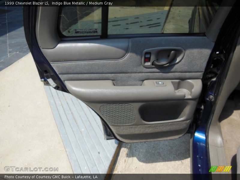 Indigo Blue Metallic / Medium Gray 1999 Chevrolet Blazer LS