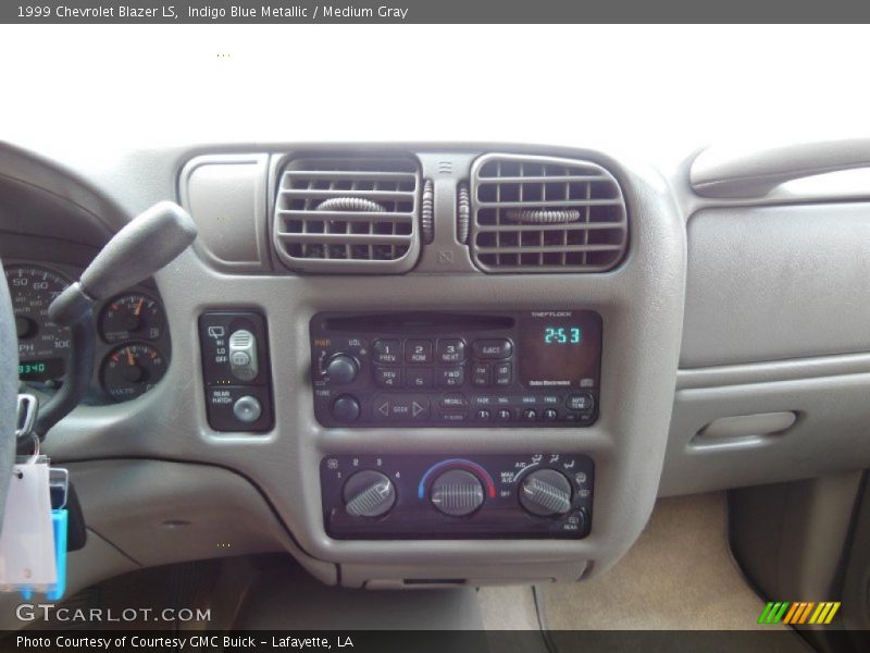 Indigo Blue Metallic / Medium Gray 1999 Chevrolet Blazer LS