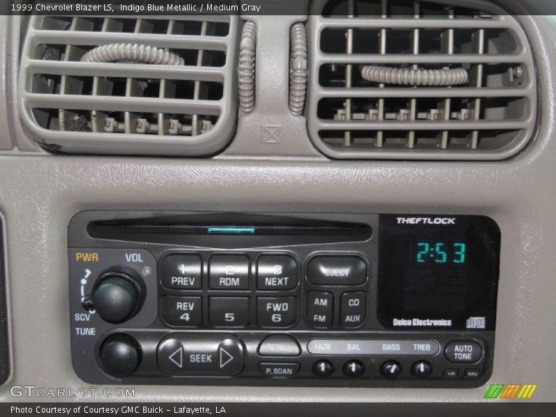 Indigo Blue Metallic / Medium Gray 1999 Chevrolet Blazer LS