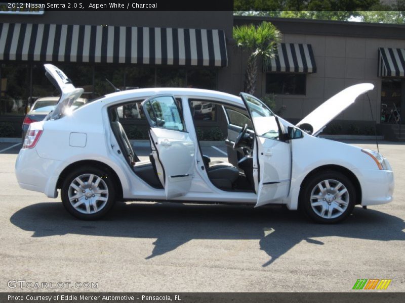 Aspen White / Charcoal 2012 Nissan Sentra 2.0 S