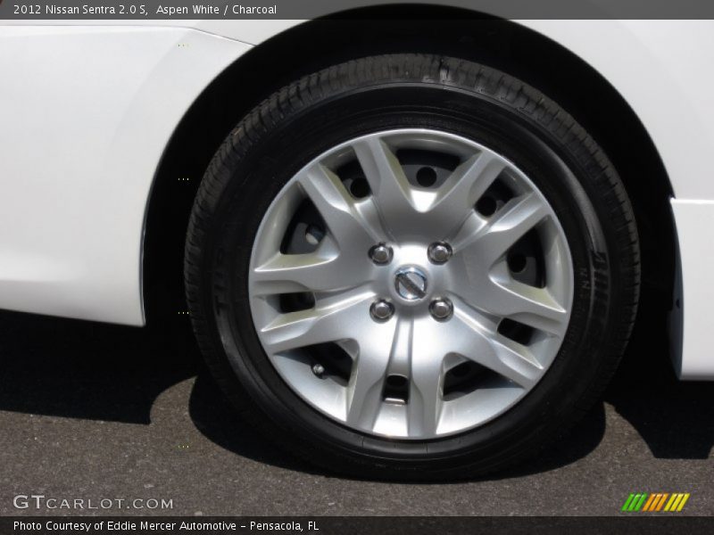 Aspen White / Charcoal 2012 Nissan Sentra 2.0 S