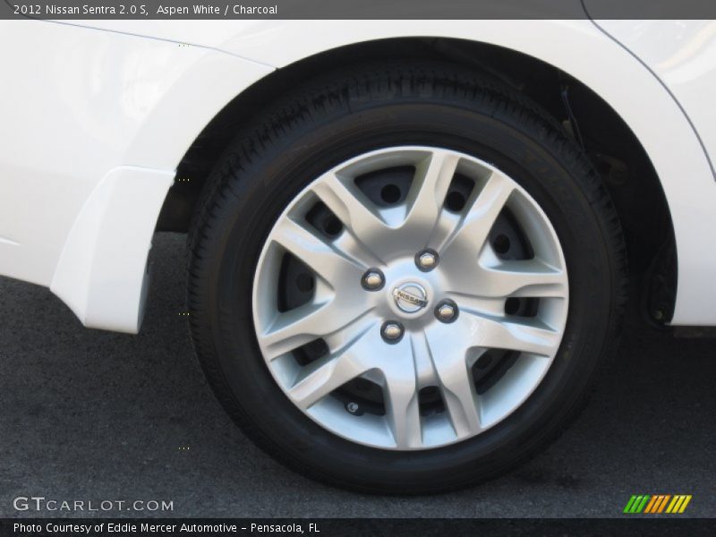 Aspen White / Charcoal 2012 Nissan Sentra 2.0 S