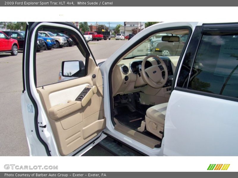 White Suede / Camel 2009 Ford Explorer Sport Trac XLT 4x4