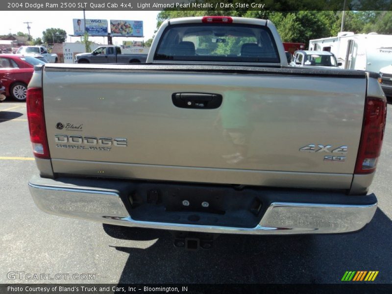 Light Almond Pearl Metallic / Dark Slate Gray 2004 Dodge Ram 2500 SLT Quad Cab 4x4