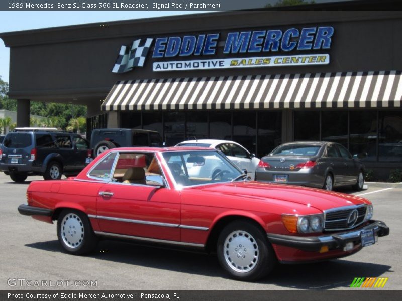 Signal Red / Parchment 1989 Mercedes-Benz SL Class 560 SL Roadster