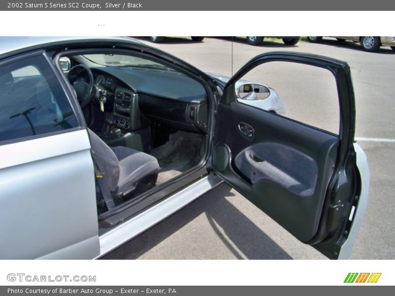Silver / Black 2002 Saturn S Series SC2 Coupe