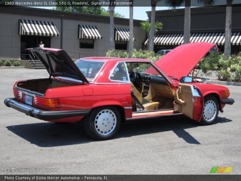 Signal Red / Parchment 1989 Mercedes-Benz SL Class 560 SL Roadster