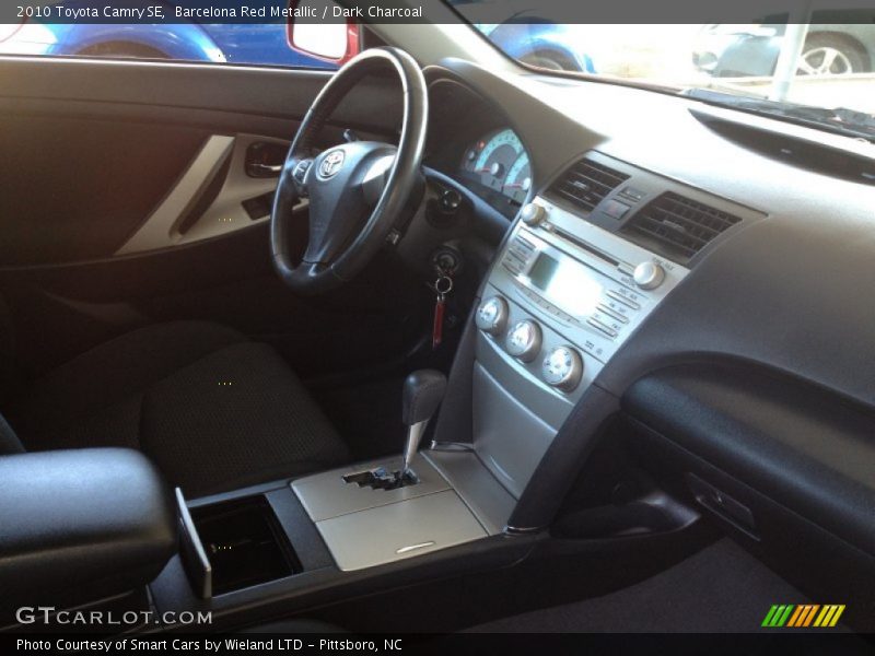 Barcelona Red Metallic / Dark Charcoal 2010 Toyota Camry SE