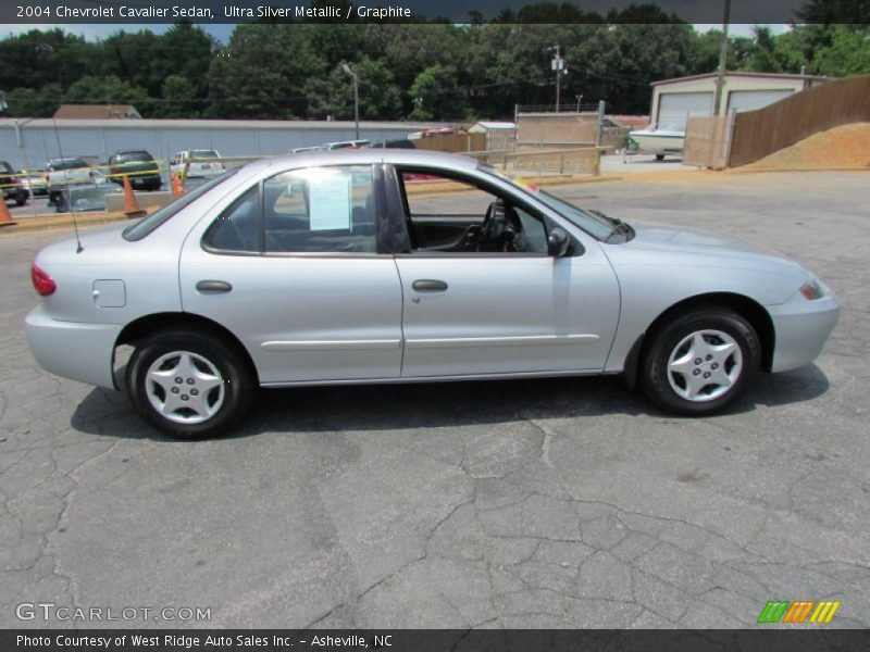 Ultra Silver Metallic / Graphite 2004 Chevrolet Cavalier Sedan