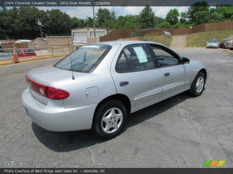 Ultra Silver Metallic / Graphite 2004 Chevrolet Cavalier Sedan