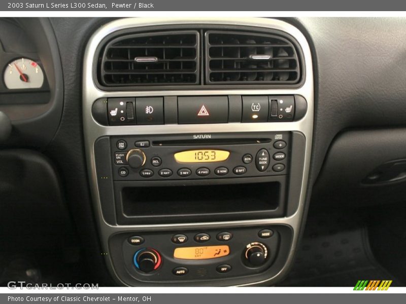 Pewter / Black 2003 Saturn L Series L300 Sedan