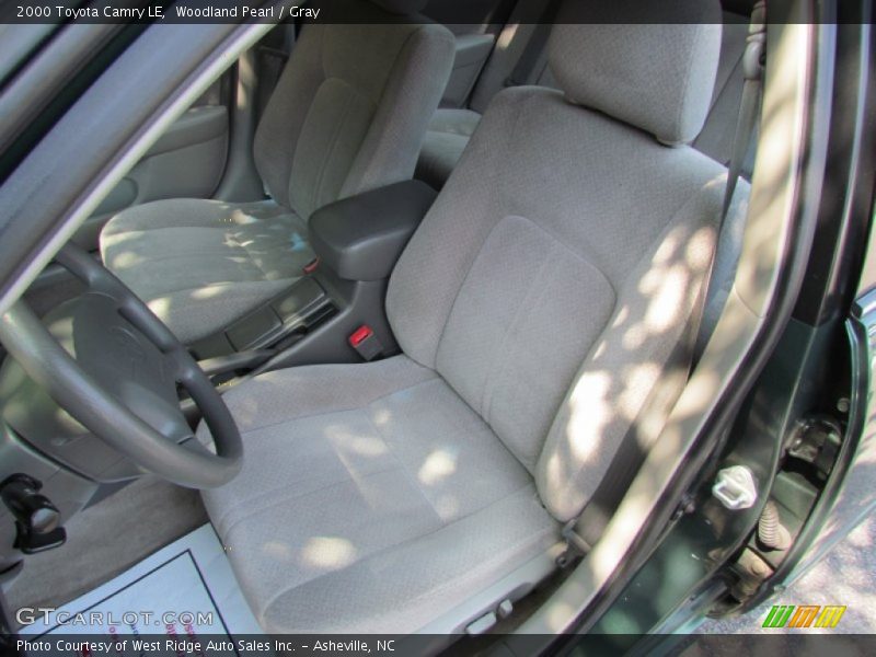 Woodland Pearl / Gray 2000 Toyota Camry LE