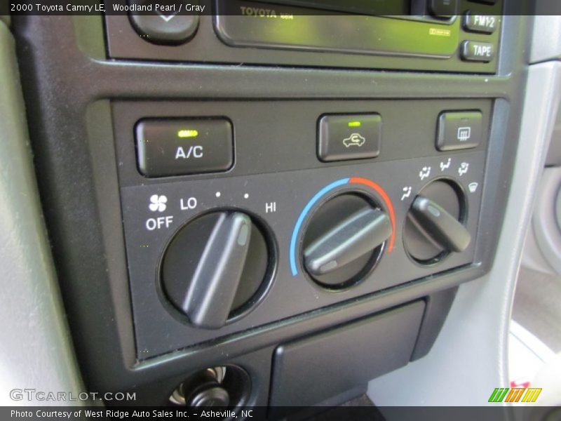 Woodland Pearl / Gray 2000 Toyota Camry LE