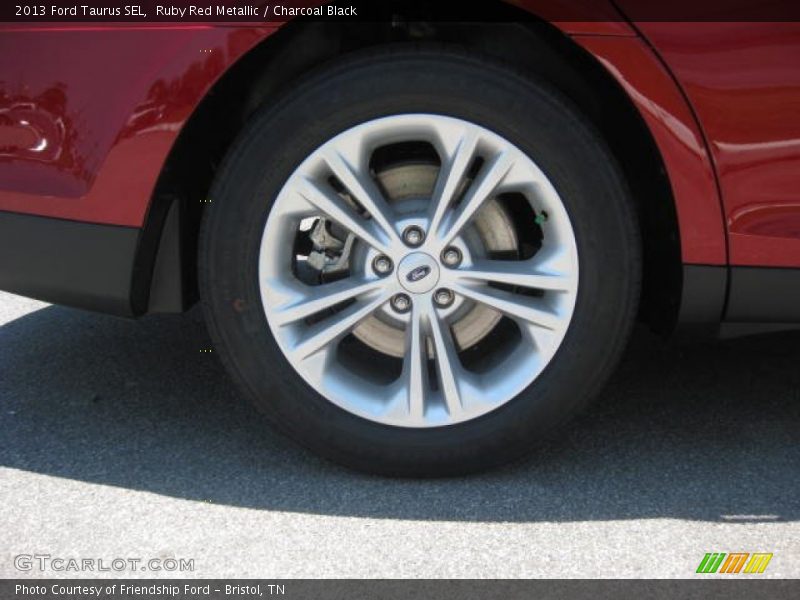 Ruby Red Metallic / Charcoal Black 2013 Ford Taurus SEL