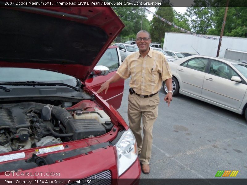 Inferno Red Crystal Pearl / Dark Slate Gray/Light Graystone 2007 Dodge Magnum SXT