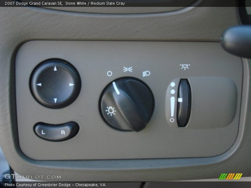 Stone White / Medium Slate Gray 2007 Dodge Grand Caravan SE