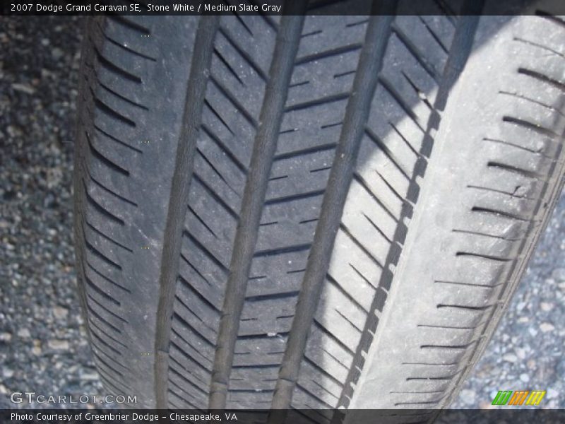 Stone White / Medium Slate Gray 2007 Dodge Grand Caravan SE
