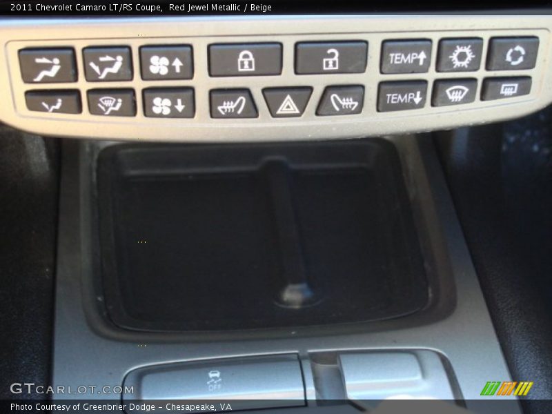 Controls of 2011 Camaro LT/RS Coupe