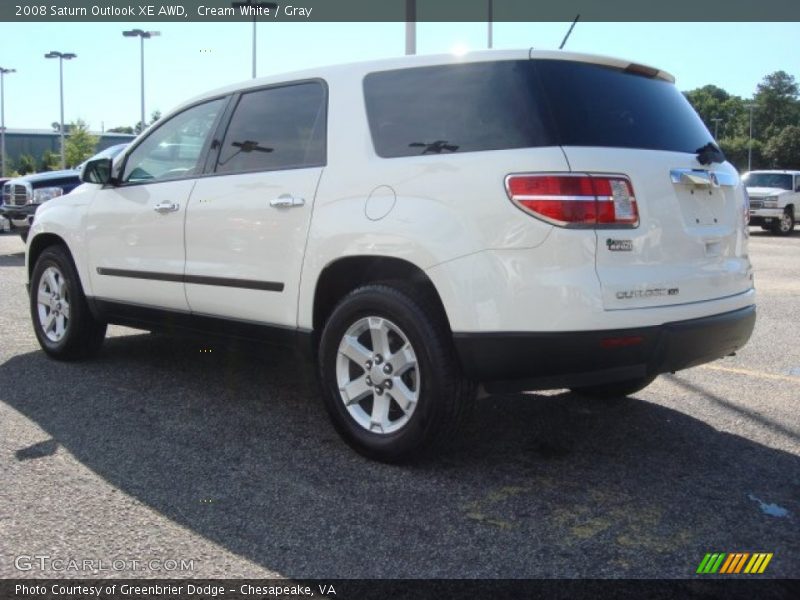 Cream White / Gray 2008 Saturn Outlook XE AWD