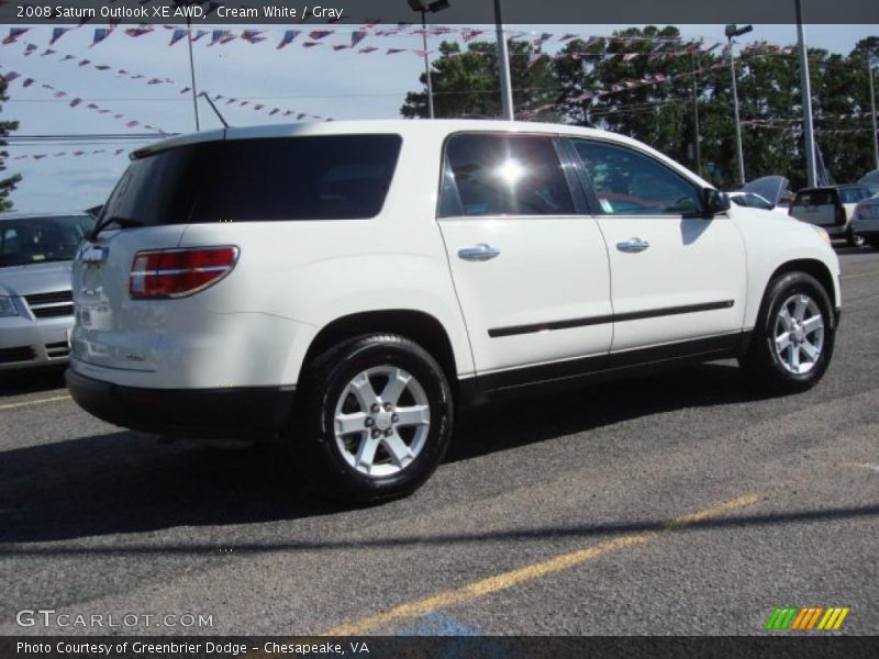 Cream White / Gray 2008 Saturn Outlook XE AWD