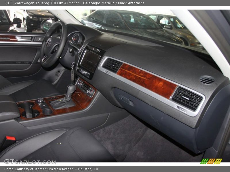 Galapagos Metallic / Black Anthracite 2012 Volkswagen Touareg TDI Lux 4XMotion