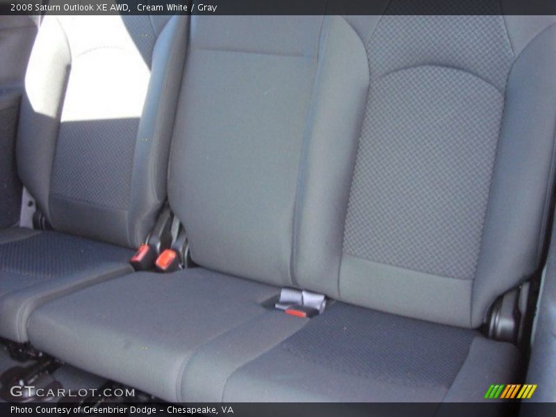 Cream White / Gray 2008 Saturn Outlook XE AWD