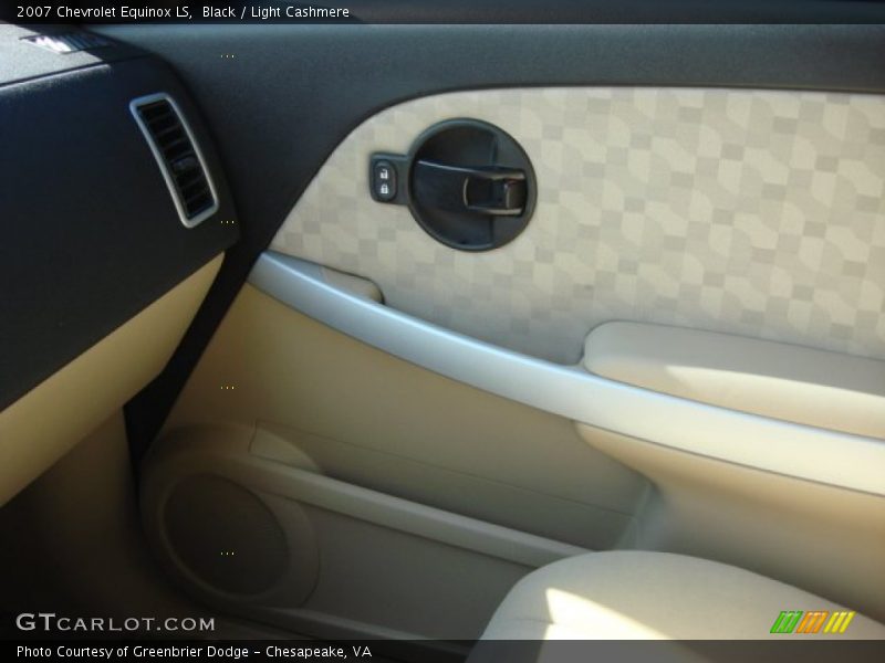 Black / Light Cashmere 2007 Chevrolet Equinox LS