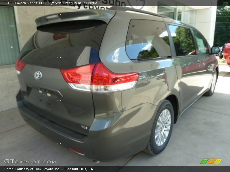 Cypress Green Pearl / Bisque 2012 Toyota Sienna XLE