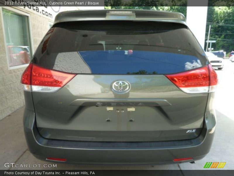 Cypress Green Pearl / Bisque 2012 Toyota Sienna XLE