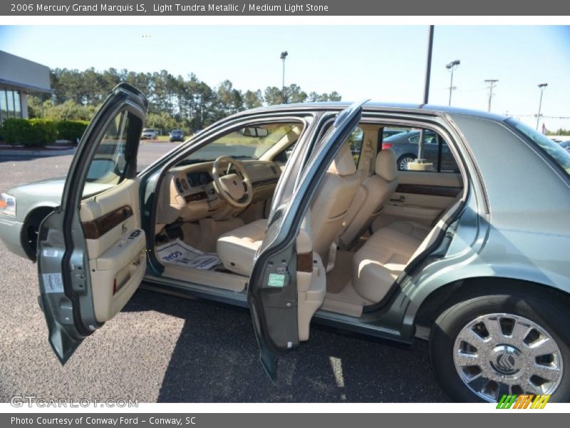 Light Tundra Metallic / Medium Light Stone 2006 Mercury Grand Marquis LS