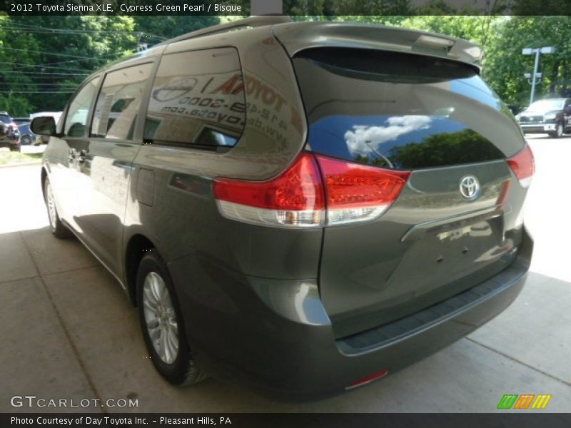 Cypress Green Pearl / Bisque 2012 Toyota Sienna XLE