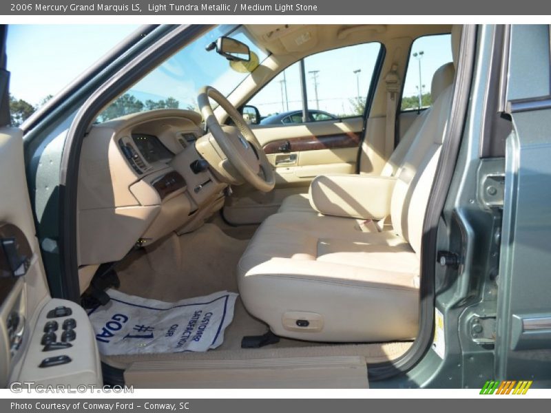 Light Tundra Metallic / Medium Light Stone 2006 Mercury Grand Marquis LS