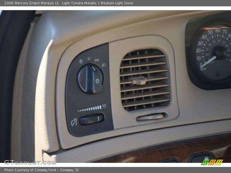 Light Tundra Metallic / Medium Light Stone 2006 Mercury Grand Marquis LS