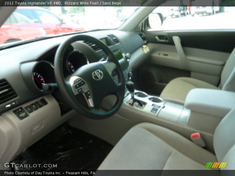 Blizzard White Pearl / Sand Beige 2012 Toyota Highlander V6 4WD