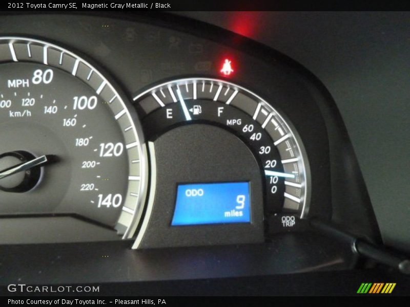 Magnetic Gray Metallic / Black 2012 Toyota Camry SE