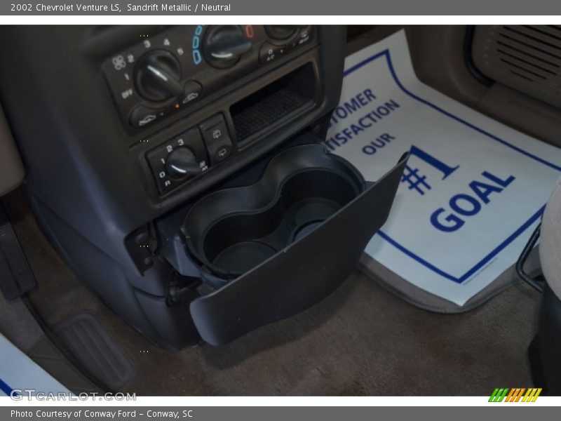 Sandrift Metallic / Neutral 2002 Chevrolet Venture LS