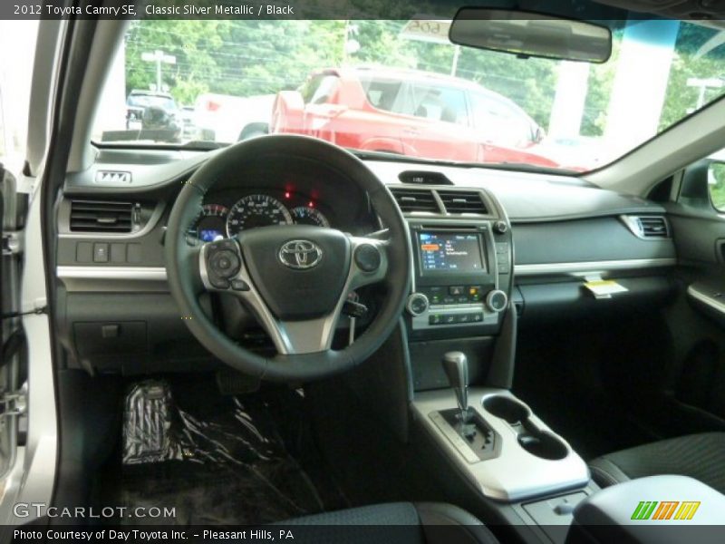 Classic Silver Metallic / Black 2012 Toyota Camry SE