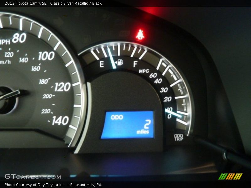 Classic Silver Metallic / Black 2012 Toyota Camry SE