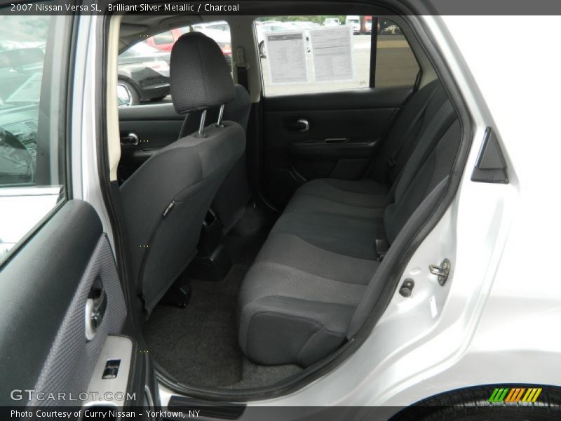 Brilliant Silver Metallic / Charcoal 2007 Nissan Versa SL