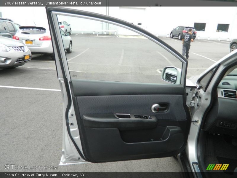 Brilliant Silver Metallic / Charcoal 2007 Nissan Versa SL