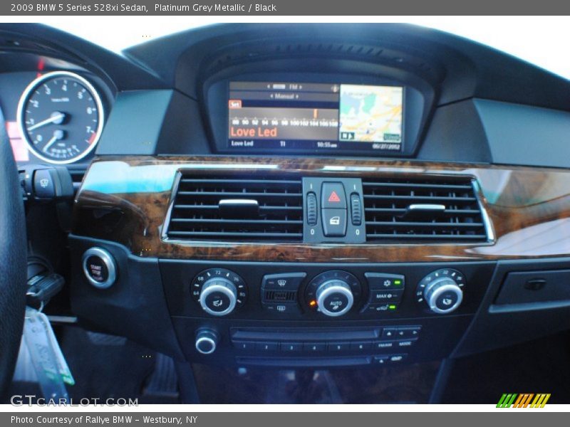 Platinum Grey Metallic / Black 2009 BMW 5 Series 528xi Sedan