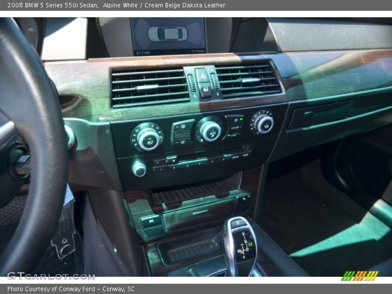 Alpine White / Cream Beige Dakota Leather 2008 BMW 5 Series 550i Sedan