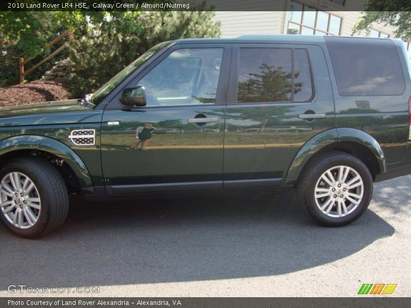 Galway Green / Almond/Nutmeg 2010 Land Rover LR4 HSE
