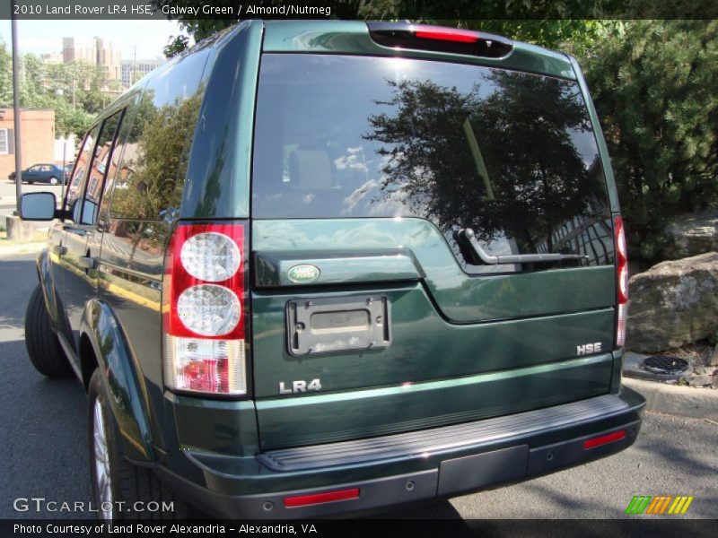 Galway Green / Almond/Nutmeg 2010 Land Rover LR4 HSE