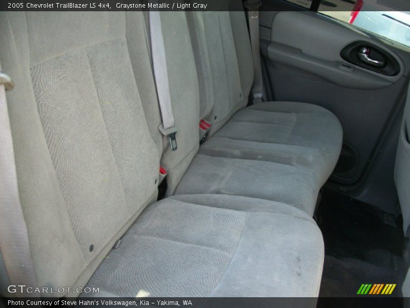 Graystone Metallic / Light Gray 2005 Chevrolet TrailBlazer LS 4x4