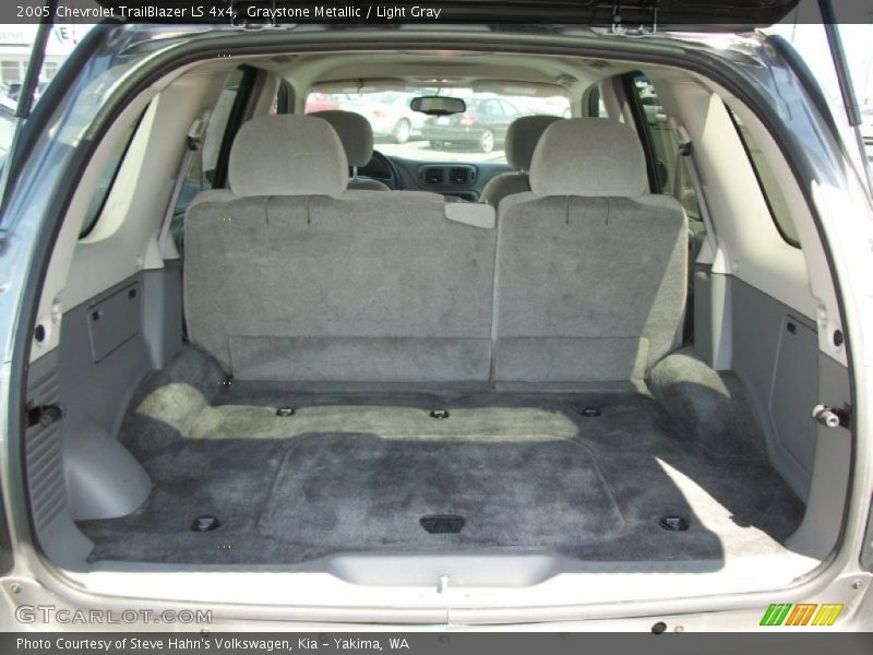 Graystone Metallic / Light Gray 2005 Chevrolet TrailBlazer LS 4x4